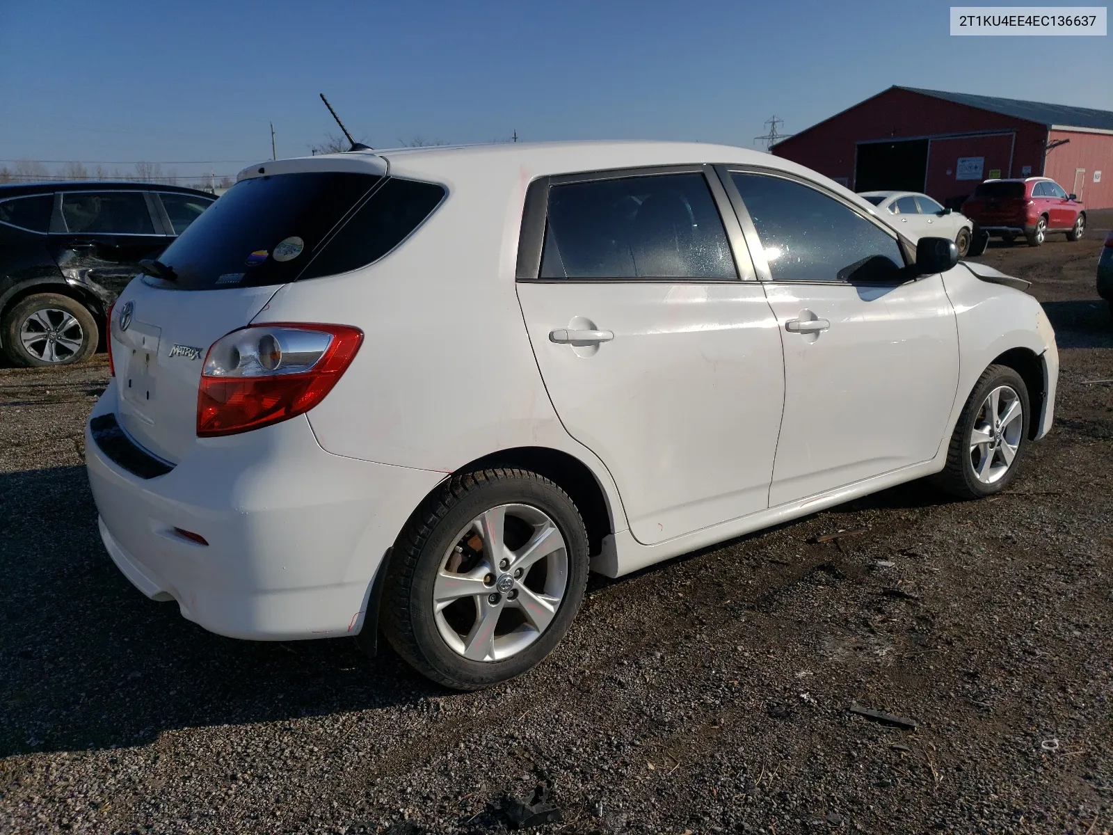 2T1KU4EE4EC136637 2014 Toyota Matrix Base