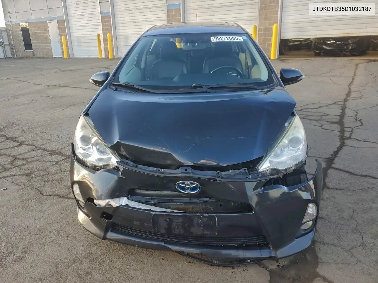 JTDKDTB35D1032187 2013 Toyota Prius C