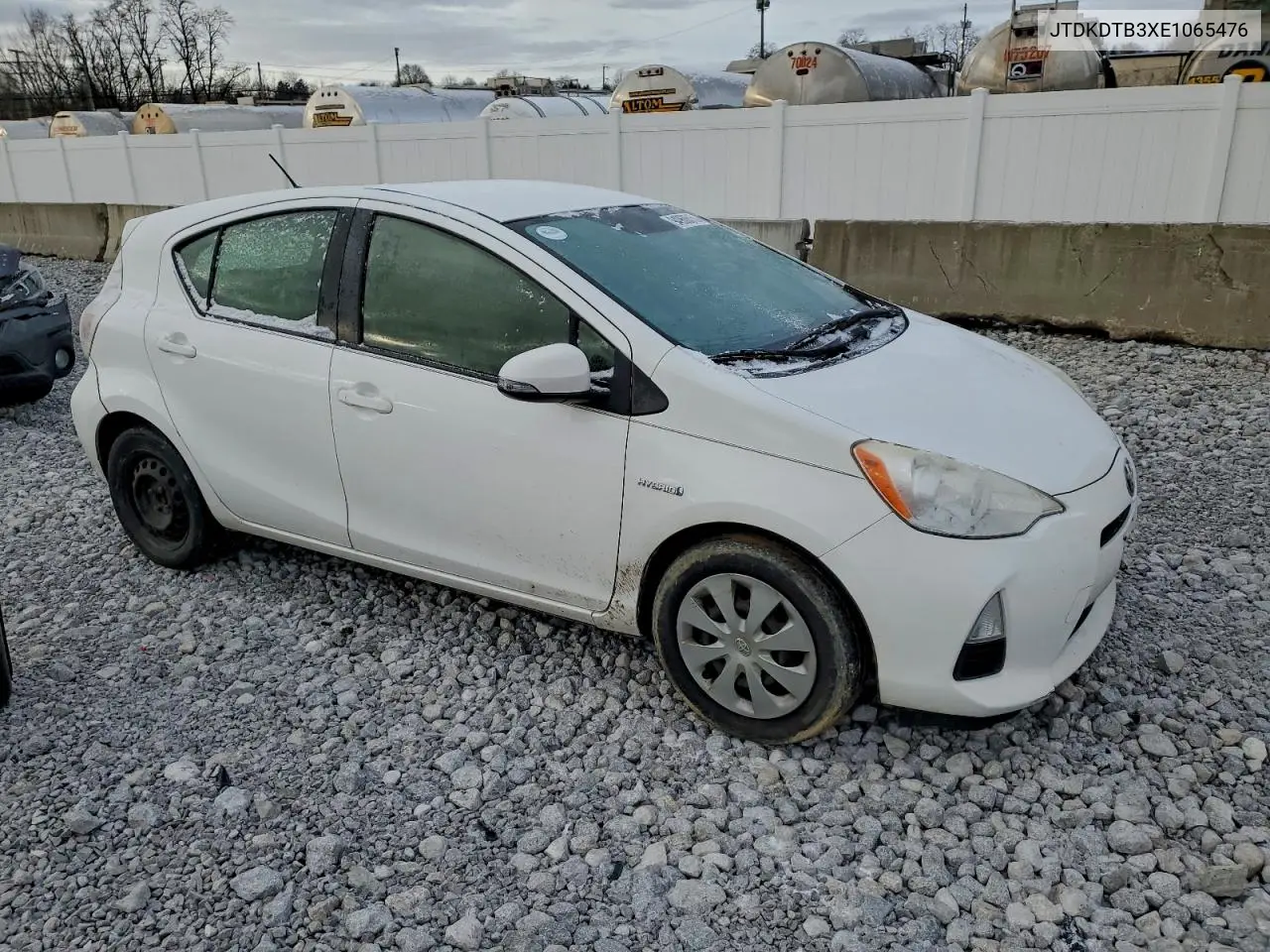 JTDKDTB3XE1065476 2014 Toyota Prius C