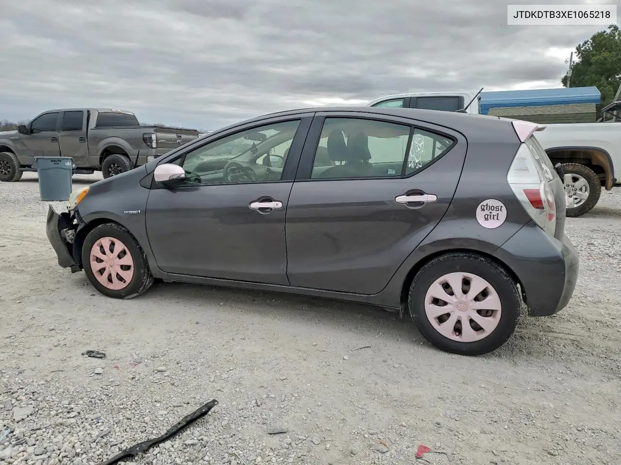 JTDKDTB3XE1065218 2014 Toyota Prius C
