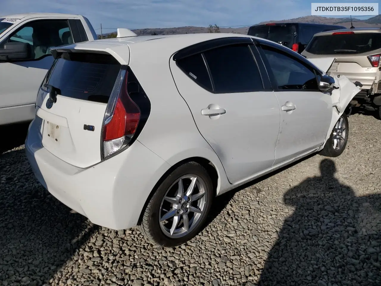 JTDKDTB35F1095356 2015 Toyota Prius C