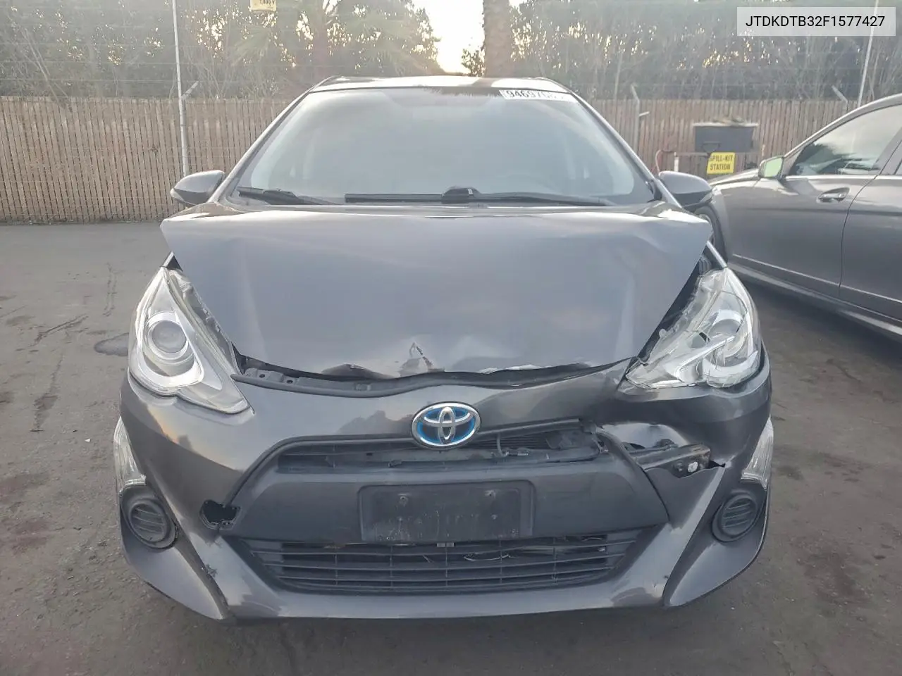JTDKDTB32F1577427 2015 Toyota Prius C