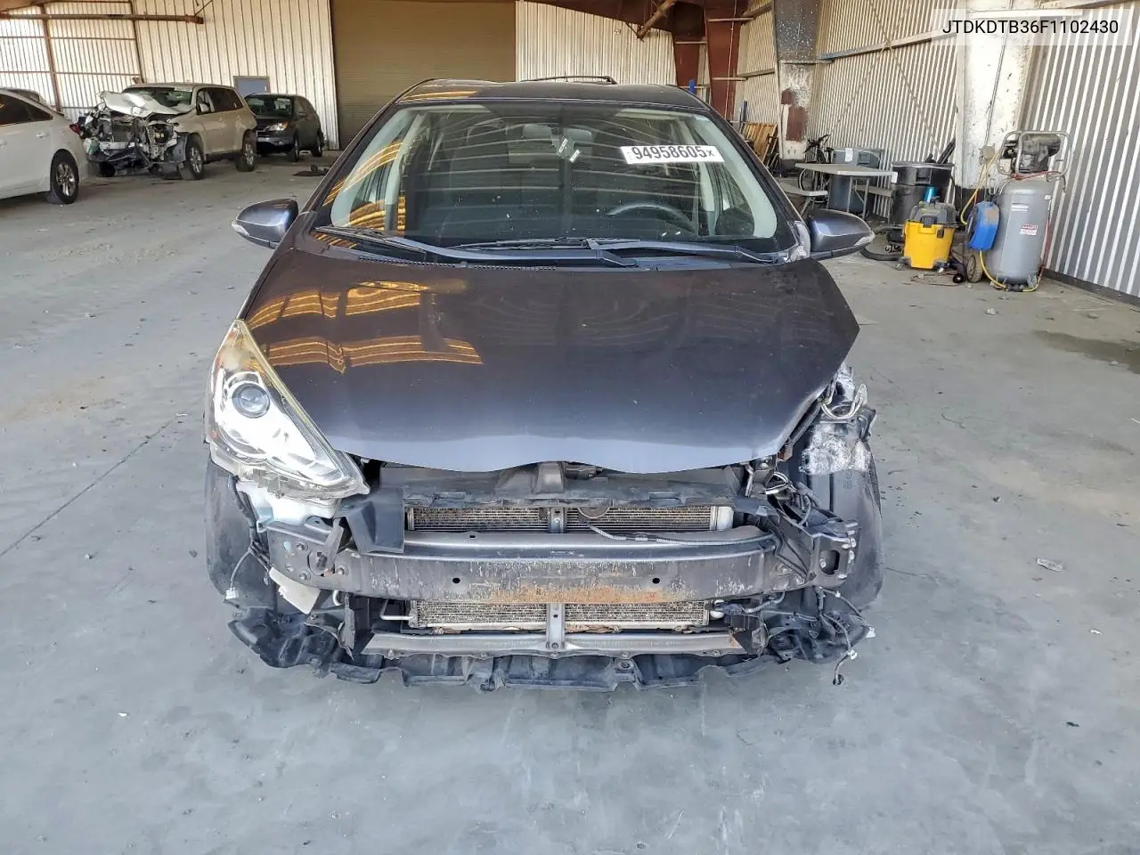 JTDKDTB36F1102430 2015 Toyota Prius C