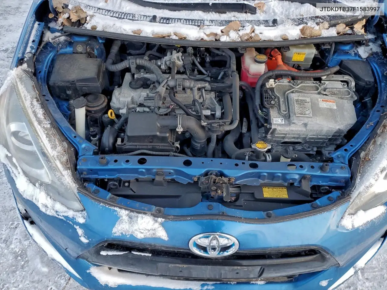 JTDKDTB37F1583997 2015 Toyota Prius C