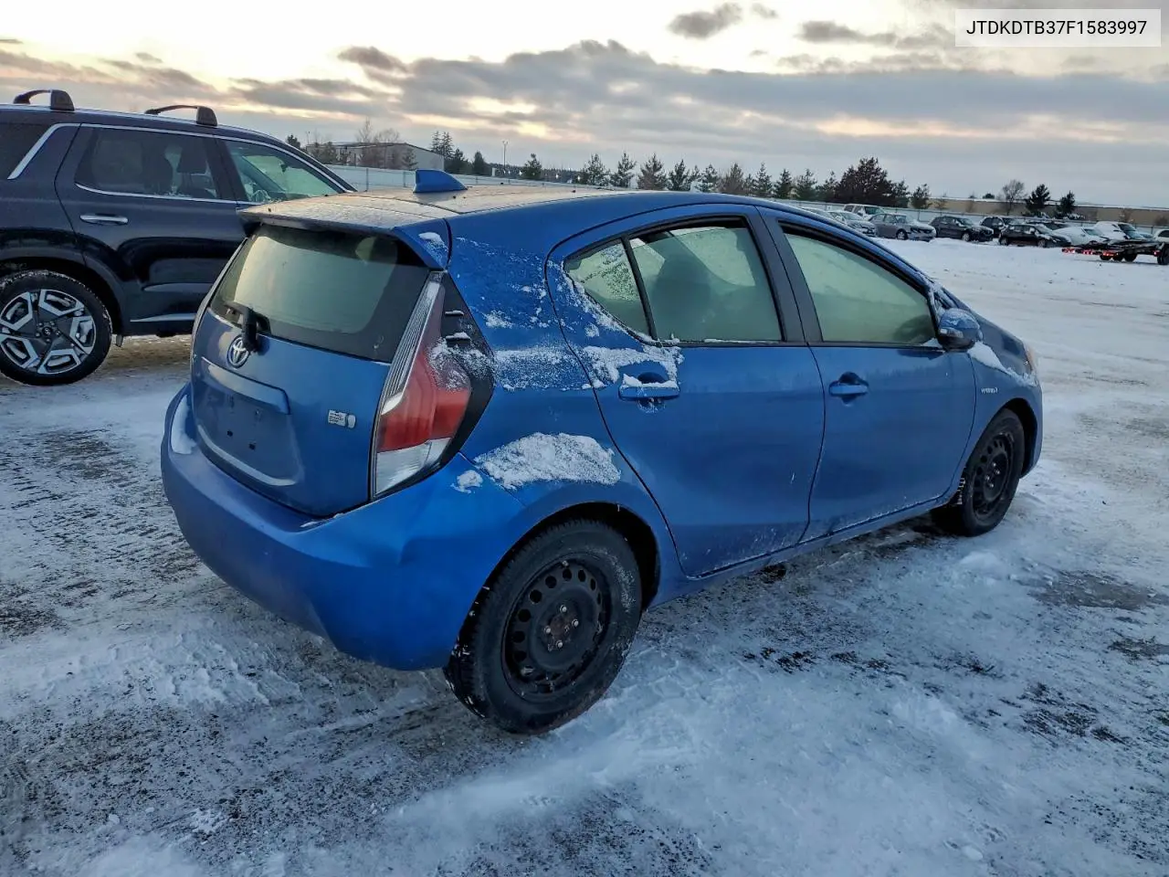 JTDKDTB37F1583997 2015 Toyota Prius C