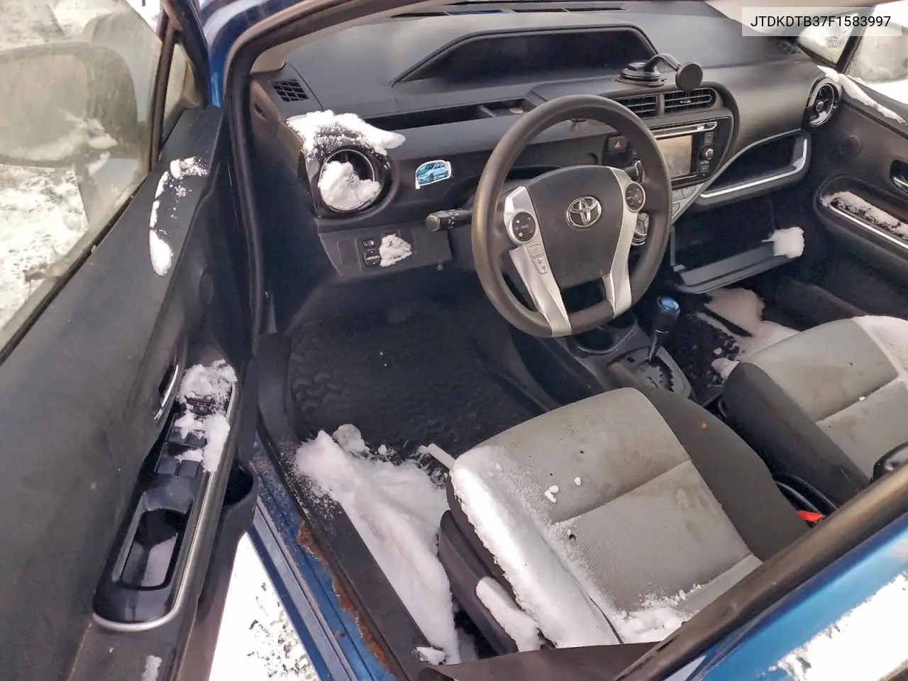 JTDKDTB37F1583997 2015 Toyota Prius C