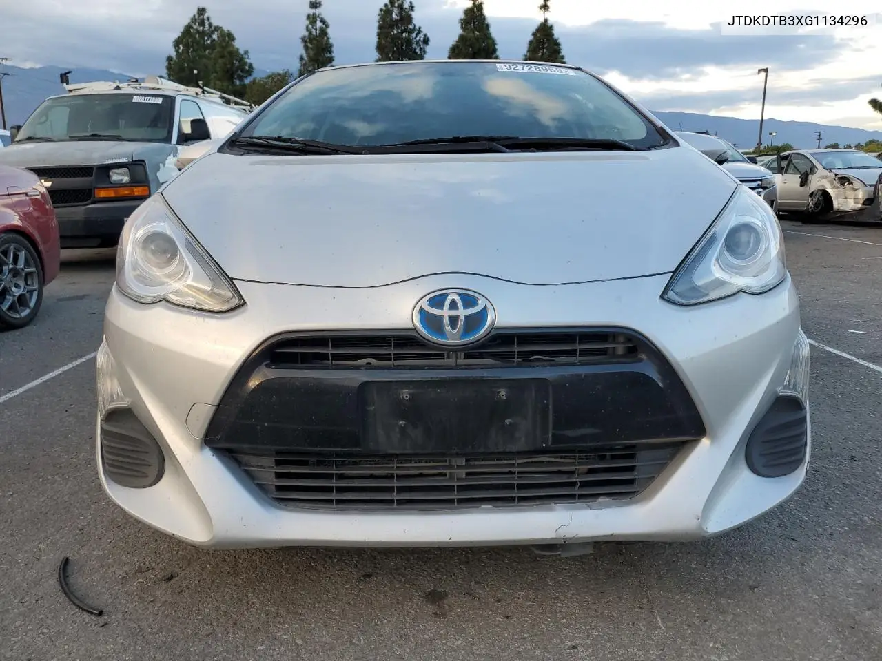 JTDKDTB3XG1134296 2016 Toyota Prius C