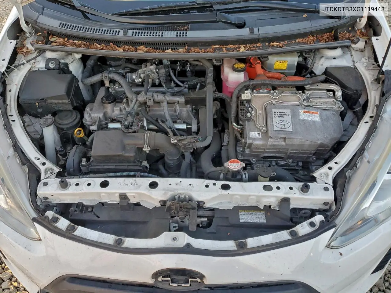 JTDKDTB3XG1119443 2016 Toyota Prius C