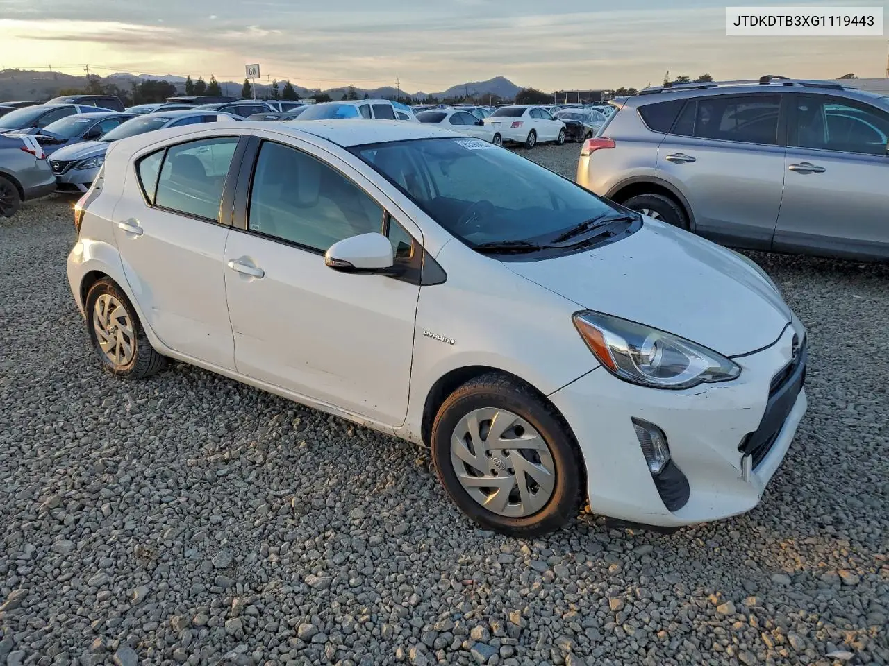 JTDKDTB3XG1119443 2016 Toyota Prius C