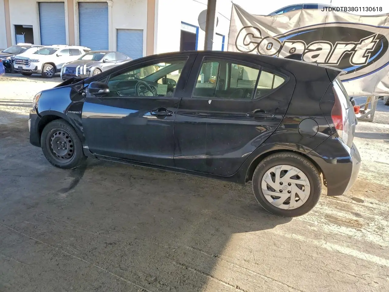 JTDKDTB38G1130618 2016 Toyota Prius C