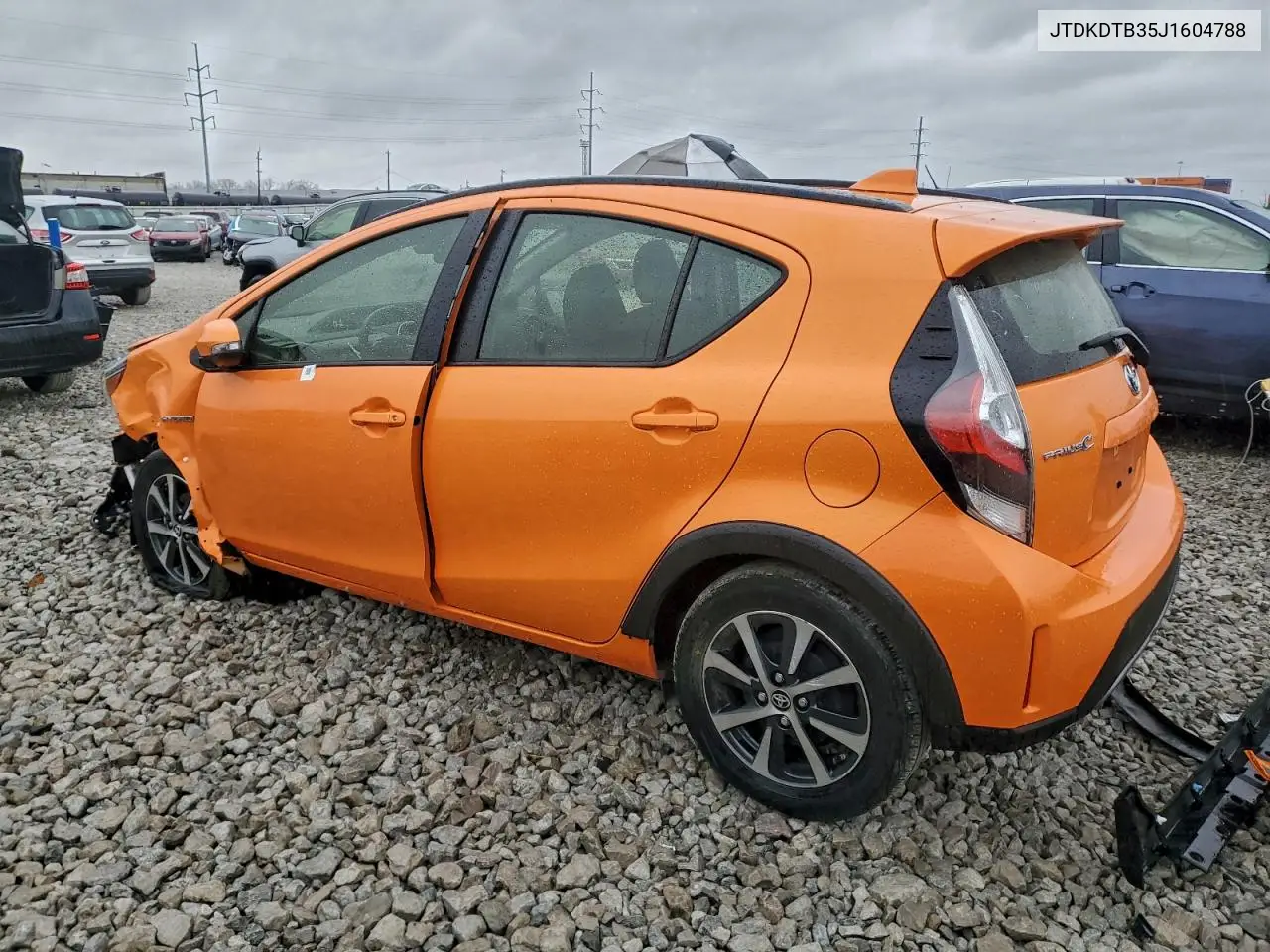 JTDKDTB35J1604788 2018 Toyota Prius C