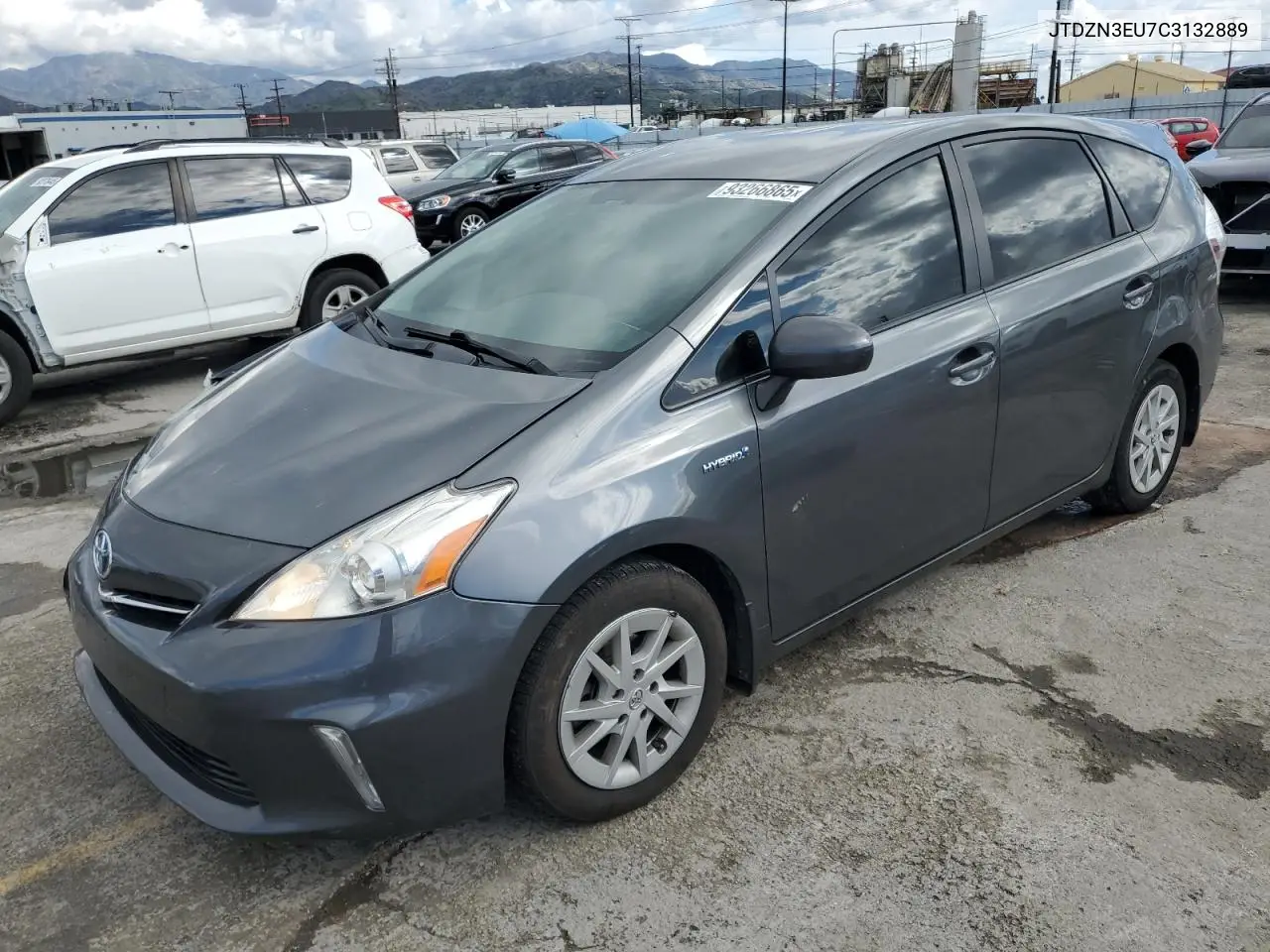 JTDZN3EU7C3132889 2012 Toyota Prius V