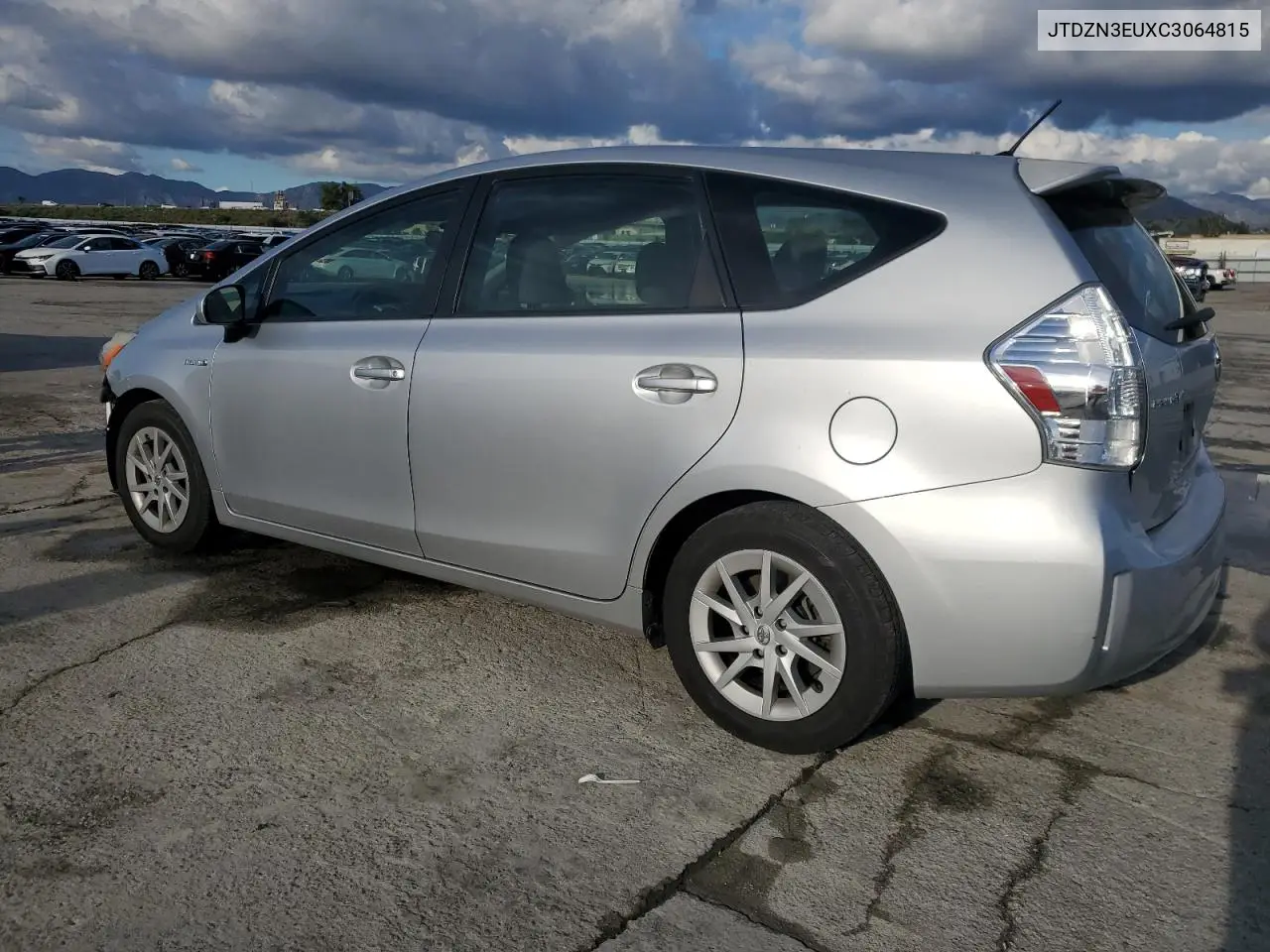 JTDZN3EUXC3064815 2012 Toyota Prius V
