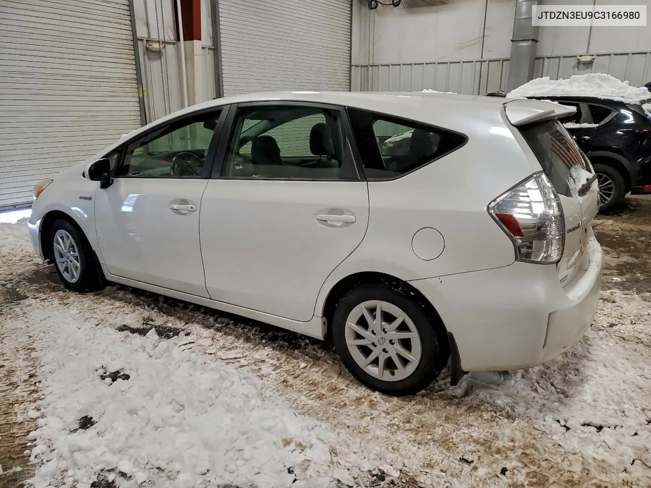JTDZN3EU9C3166980 2012 Toyota Prius V