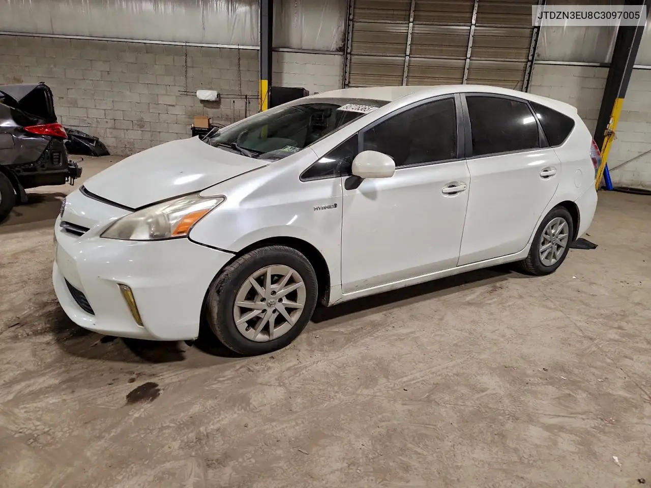 JTDZN3EU8C3097005 2012 Toyota Prius V