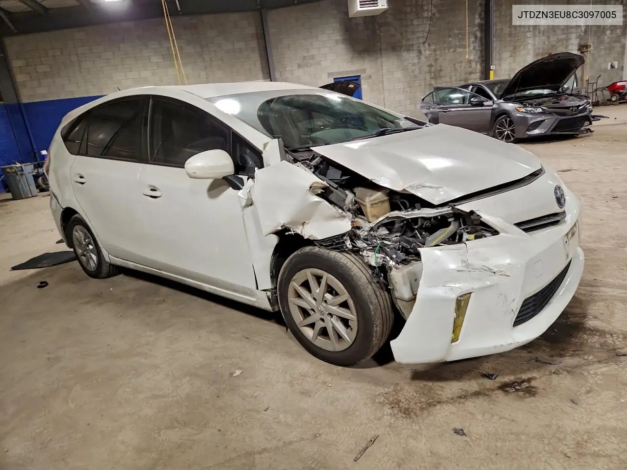 JTDZN3EU8C3097005 2012 Toyota Prius V