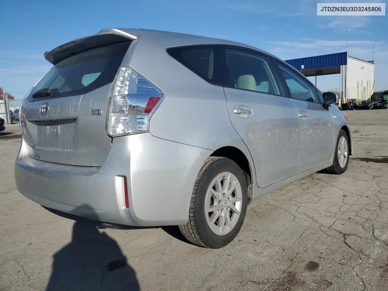 JTDZN3EU3D3245806 2013 Toyota Prius V