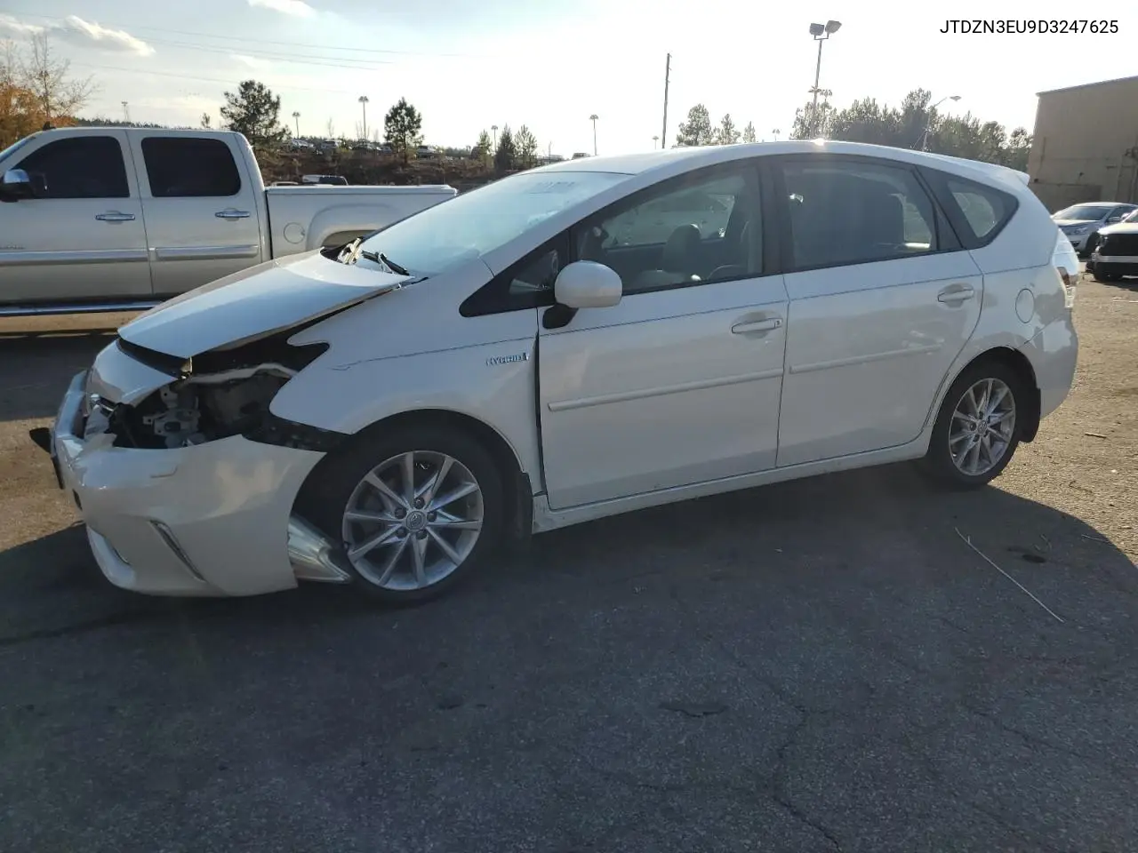 JTDZN3EU9D3247625 2013 Toyota Prius V