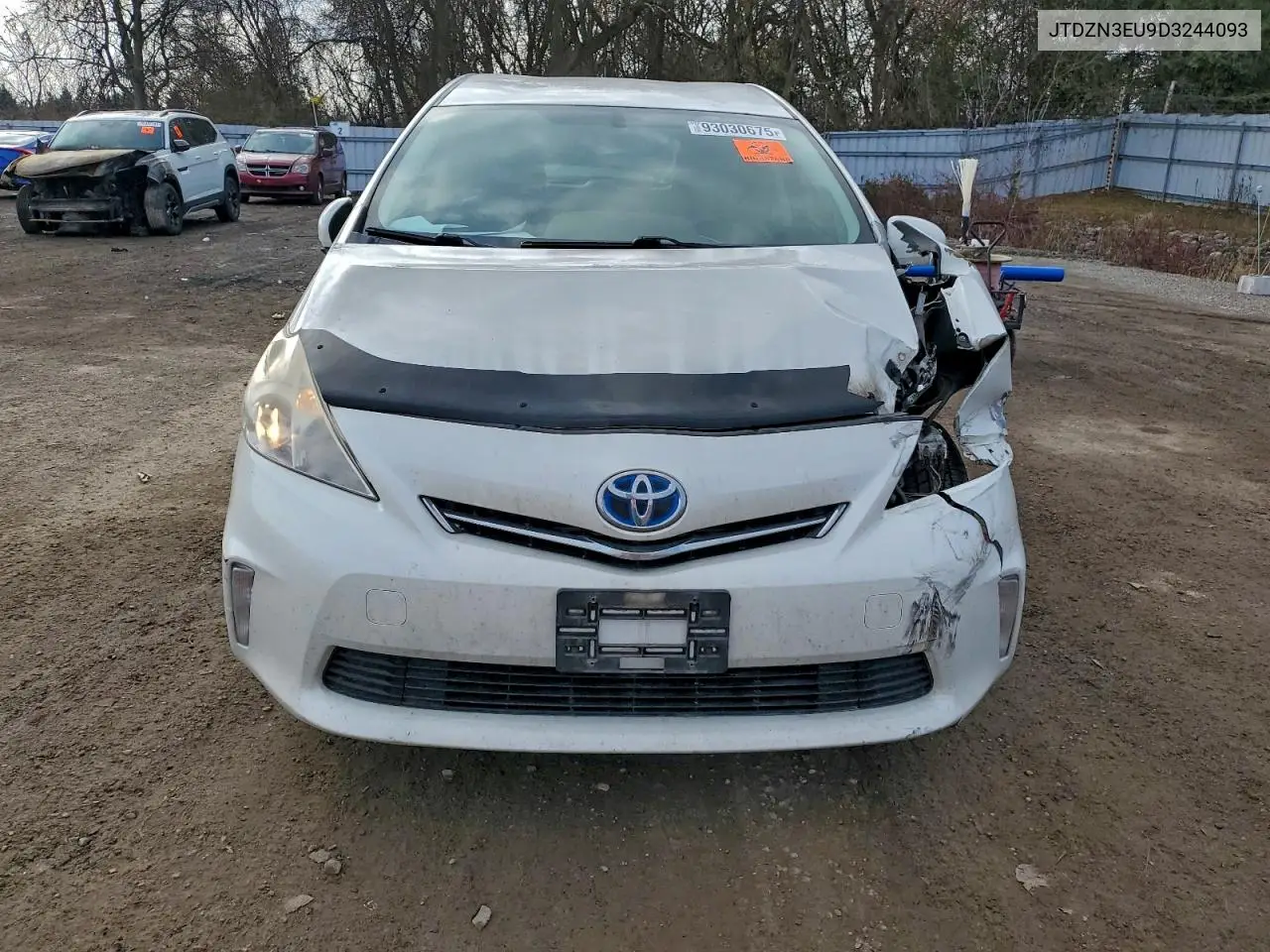 JTDZN3EU9D3244093 2013 Toyota Prius V