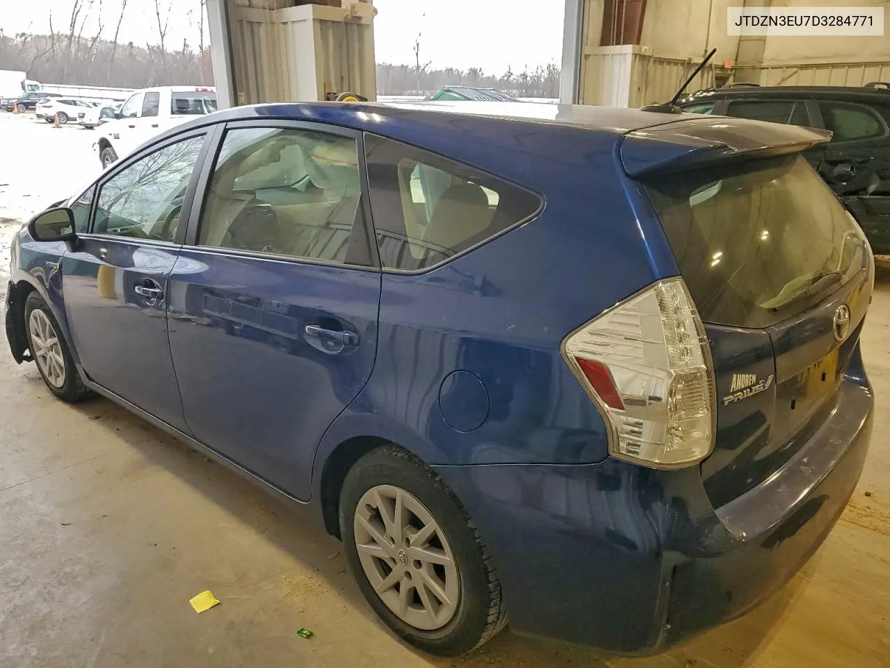 JTDZN3EU7D3284771 2013 Toyota Prius V