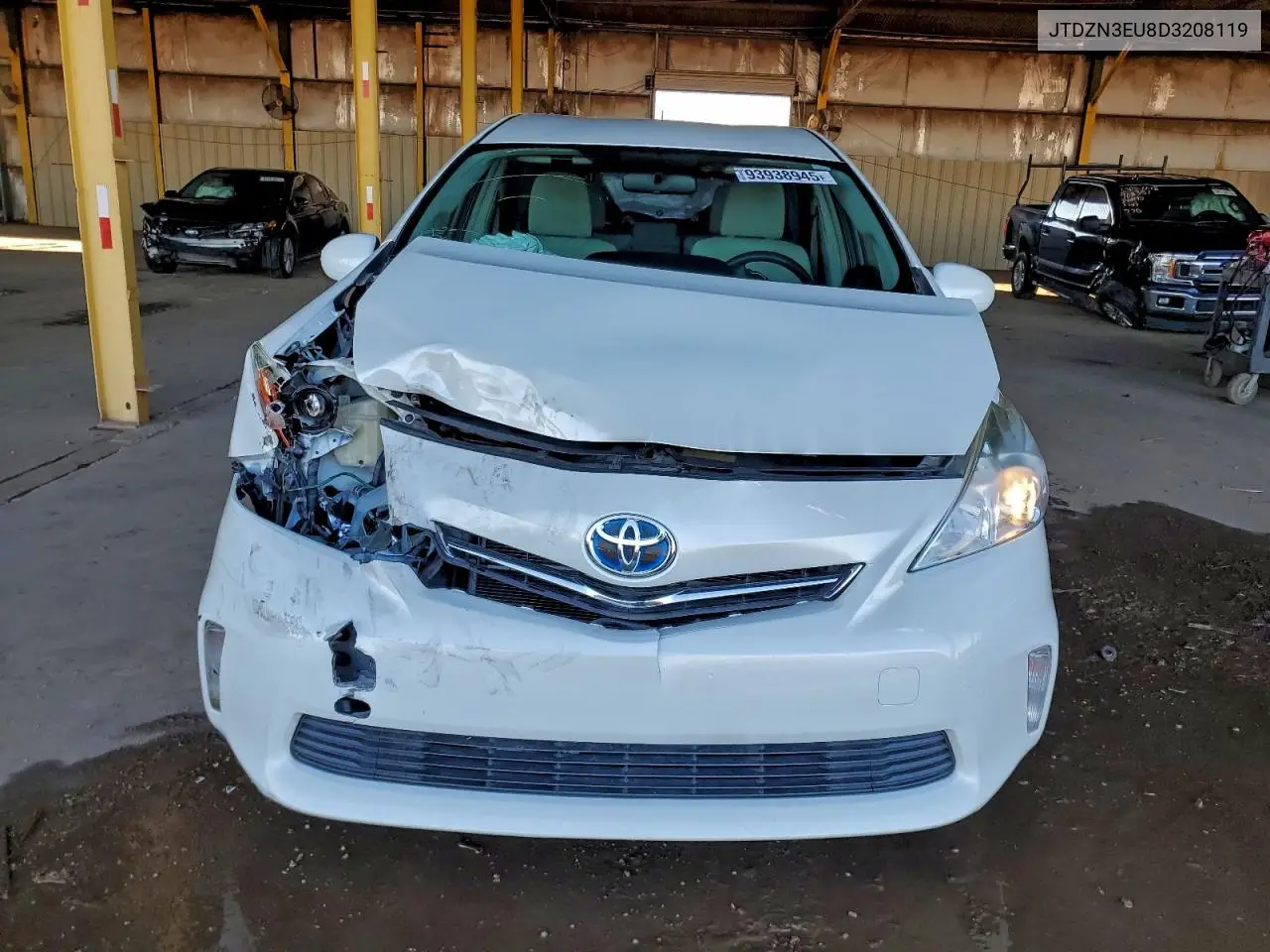 JTDZN3EU8D3208119 2013 Toyota Prius V