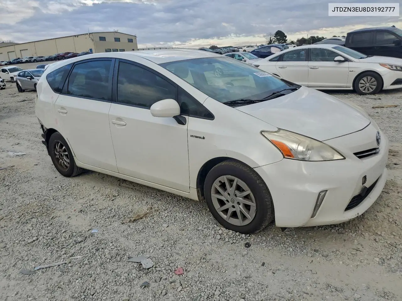 JTDZN3EU8D3192777 2013 Toyota Prius V