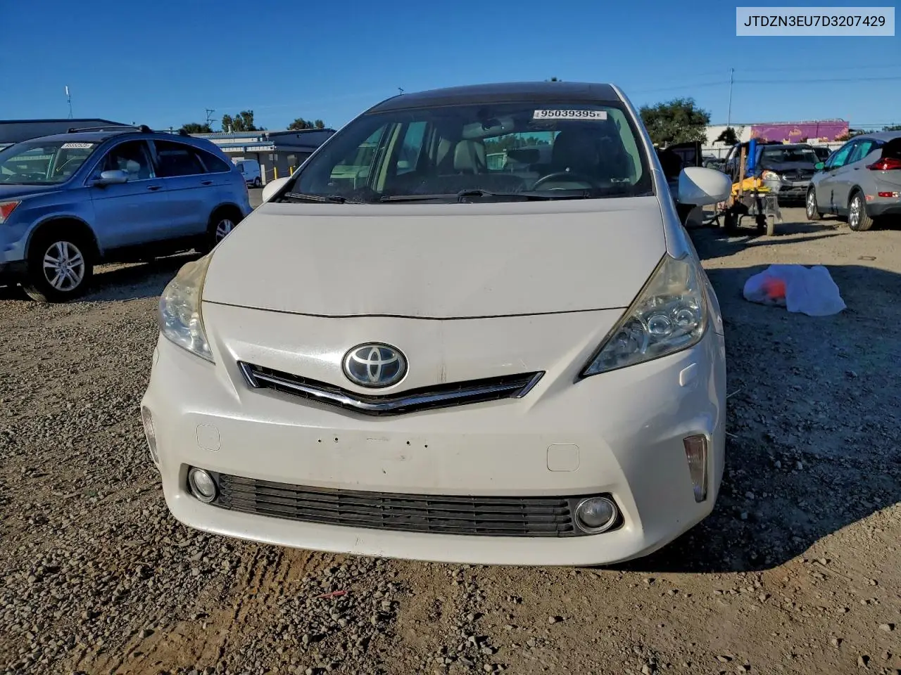 JTDZN3EU7D3207429 2013 Toyota Prius V