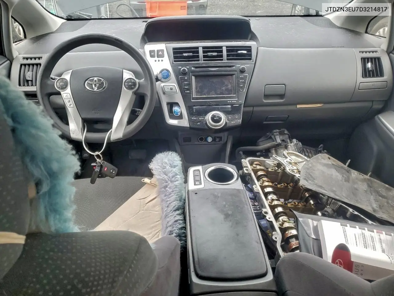 JTDZN3EU7D3214817 2013 Toyota Prius V