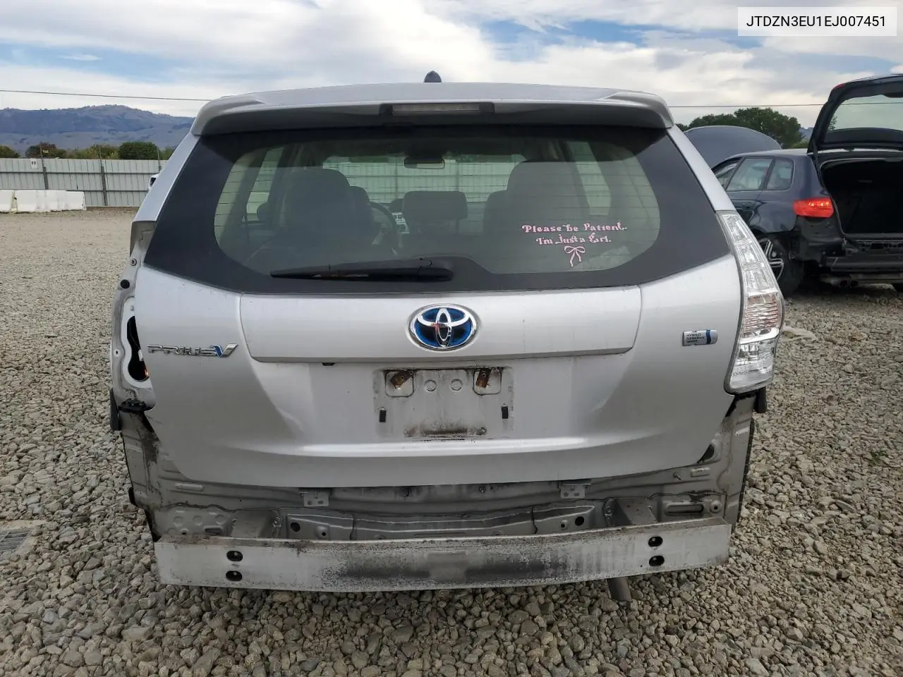 JTDZN3EU1EJ007451 2014 Toyota Prius V