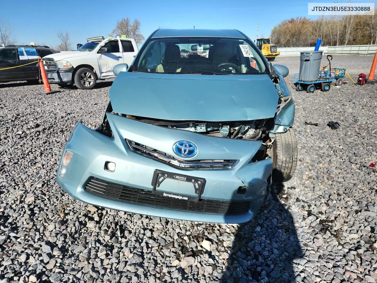 JTDZN3EU5E3330888 2014 Toyota Prius V