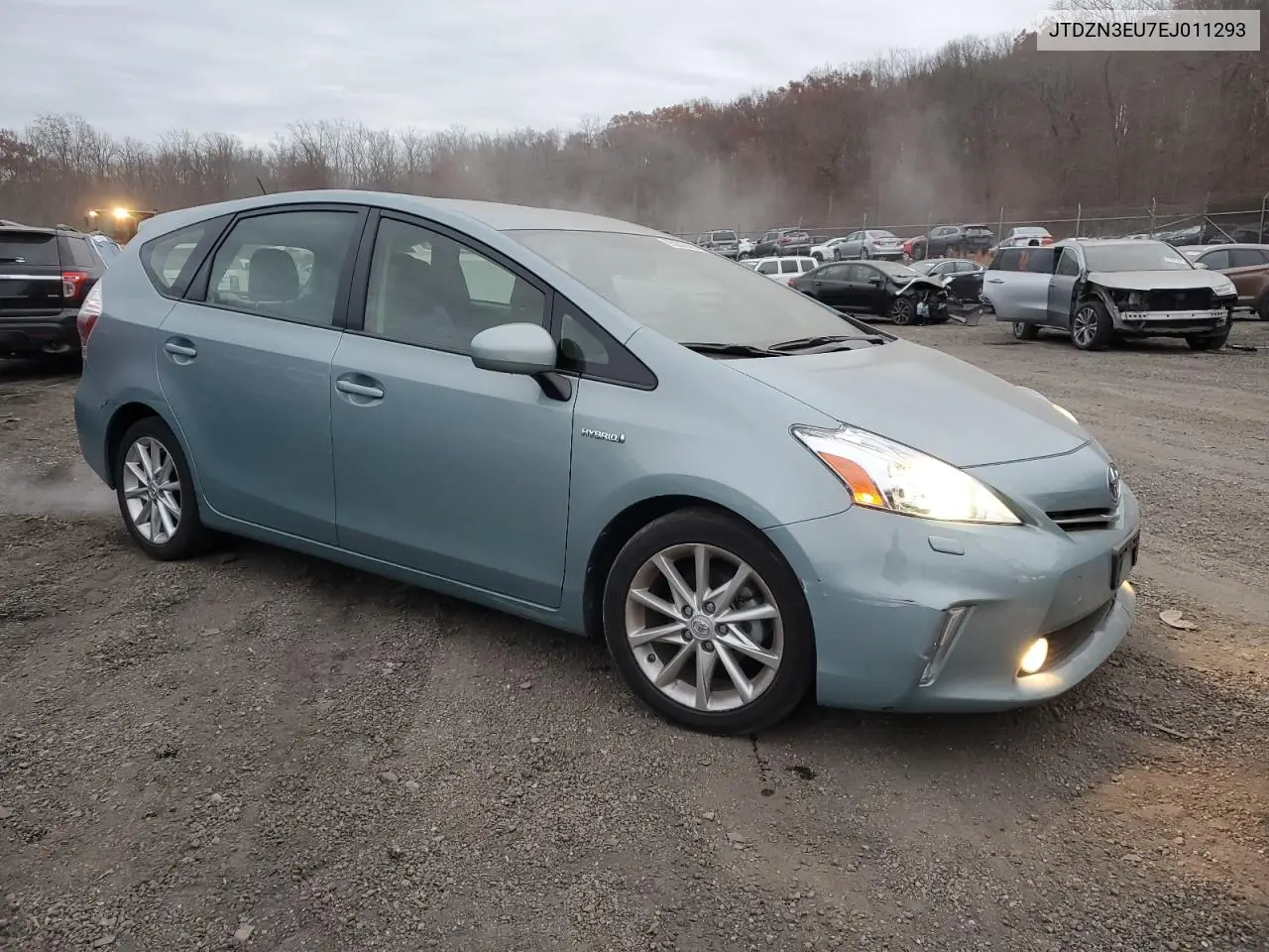 JTDZN3EU7EJ011293 2014 Toyota Prius V