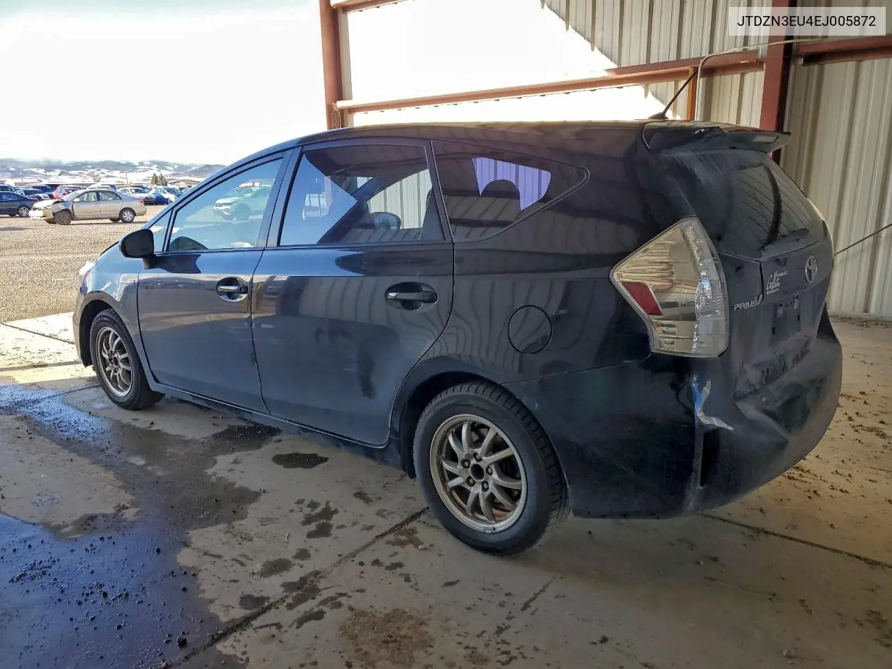 JTDZN3EU4EJ005872 2014 Toyota Prius V