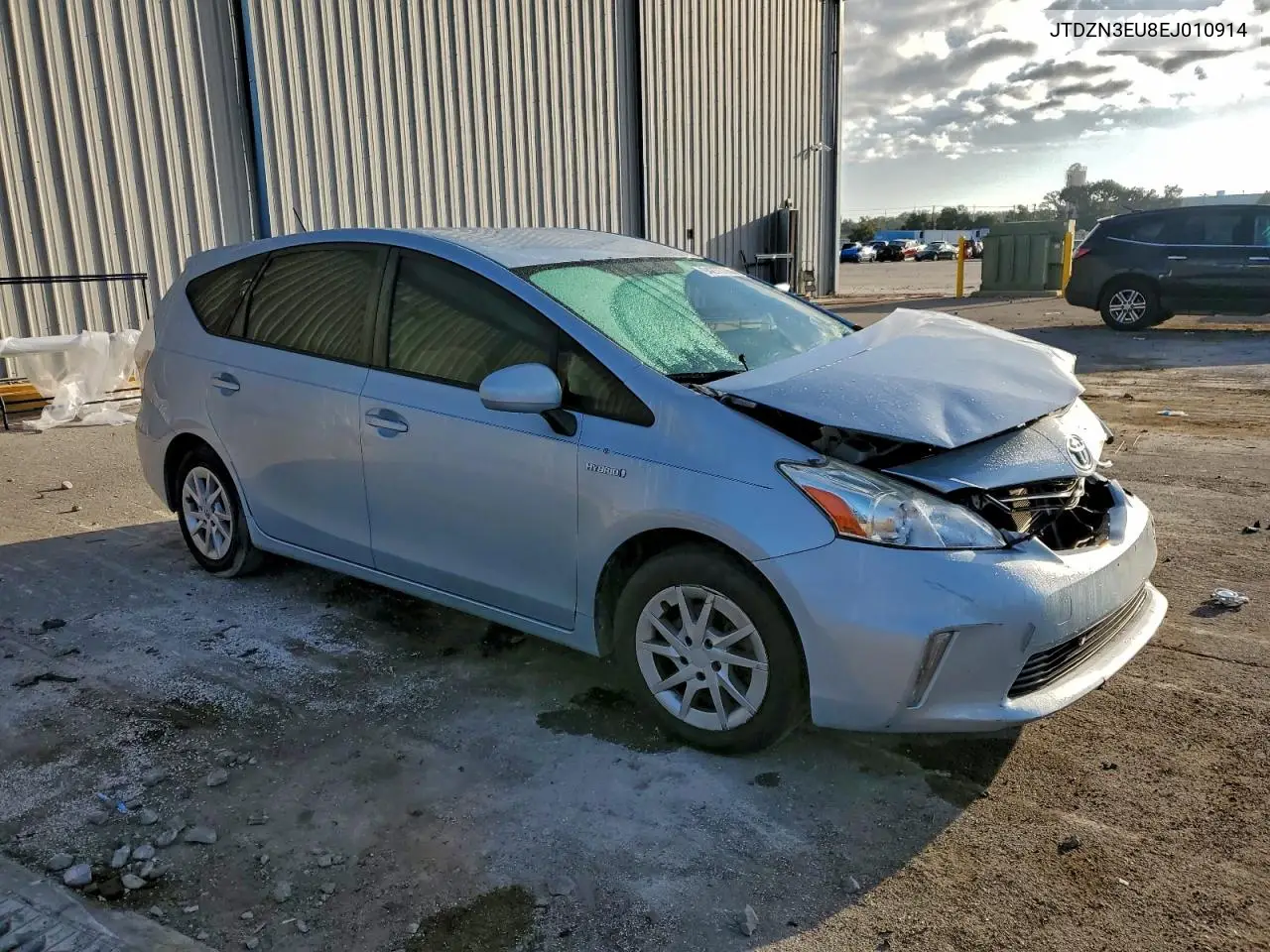JTDZN3EU8EJ010914 2014 Toyota Prius V