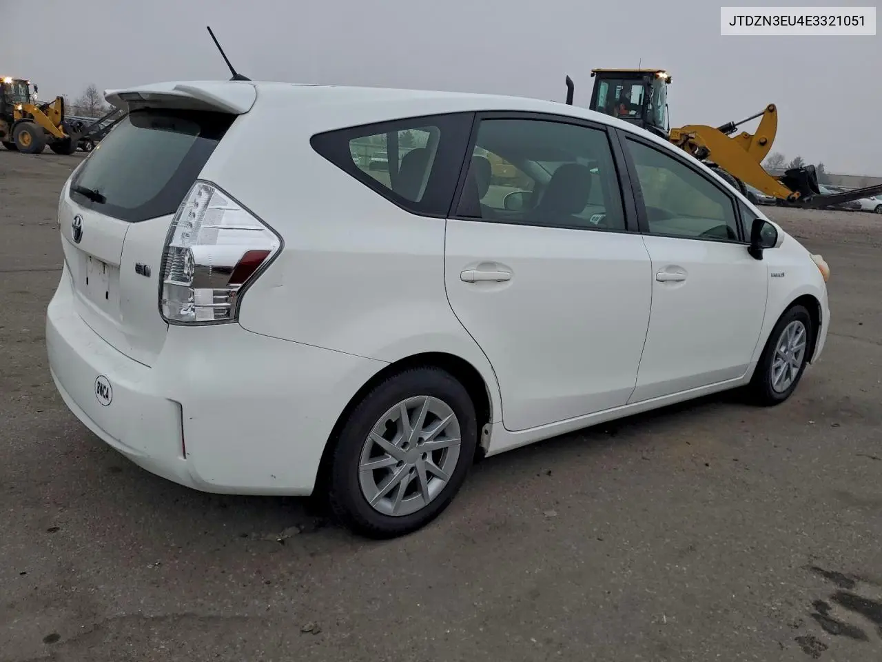 JTDZN3EU4E3321051 2014 Toyota Prius V
