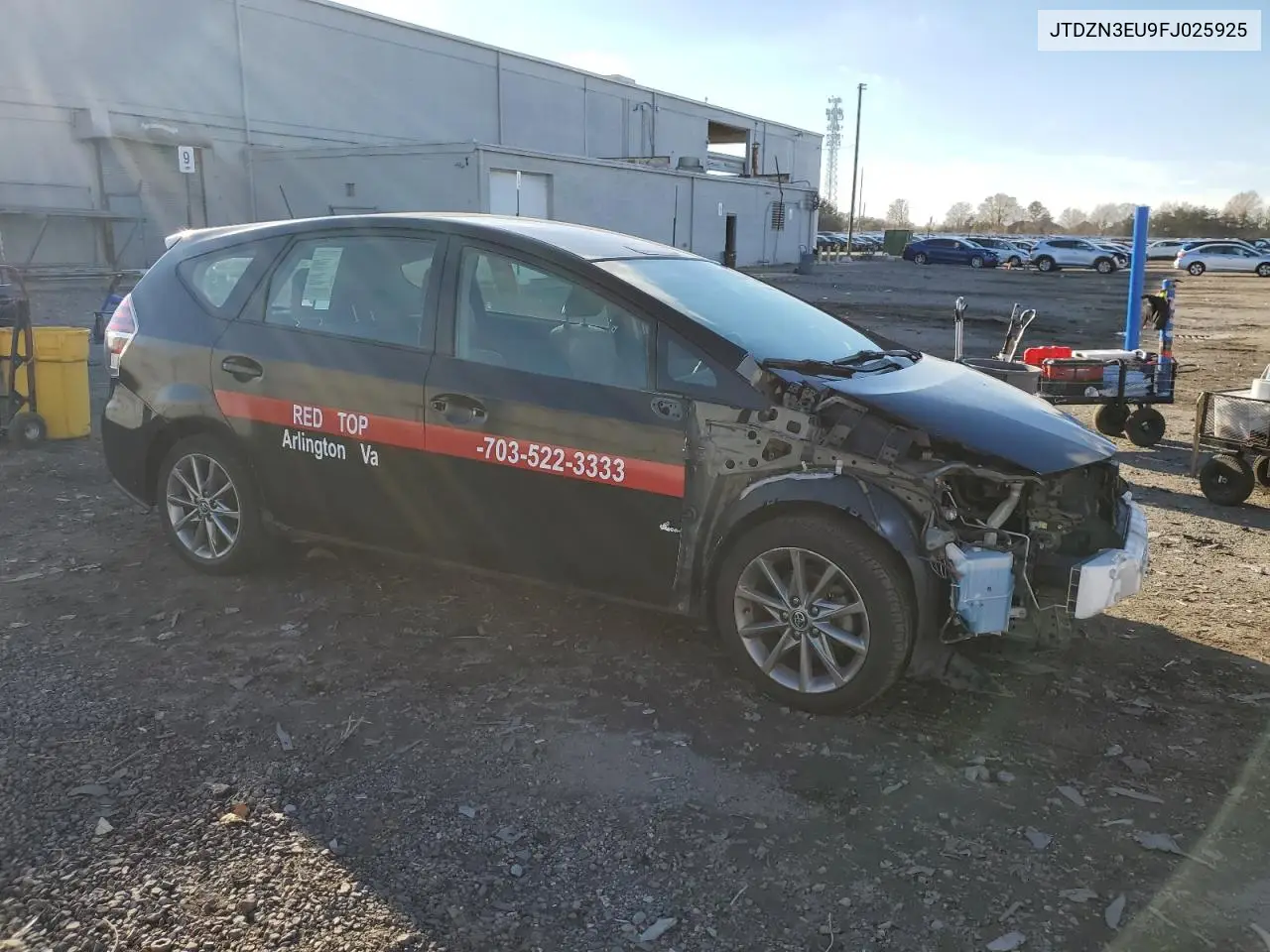 JTDZN3EU9FJ025925 2015 Toyota Prius V