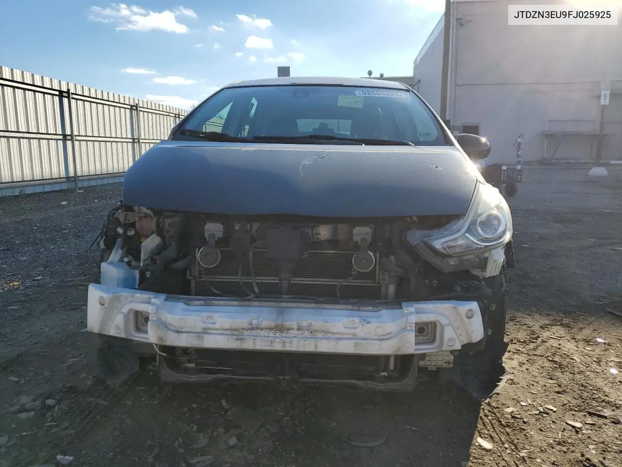 JTDZN3EU9FJ025925 2015 Toyota Prius V