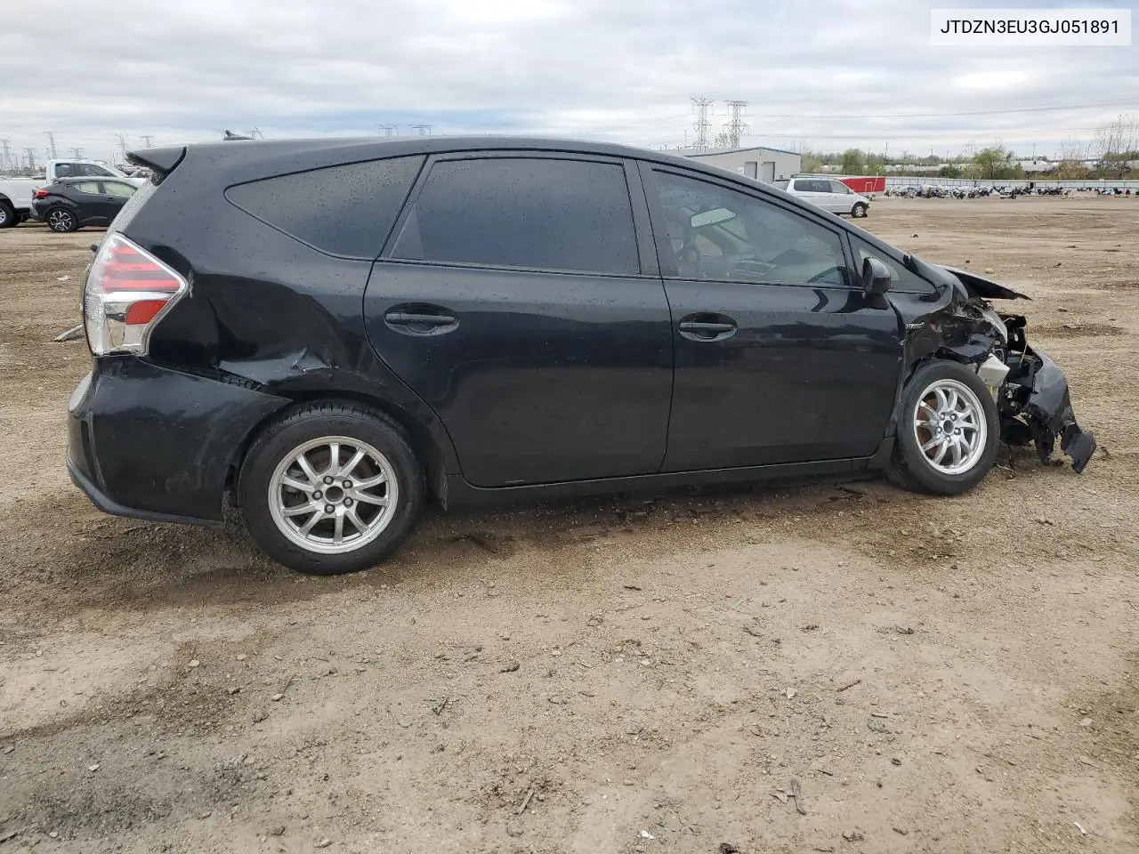 JTDZN3EU3GJ051891 2016 Toyota Prius V