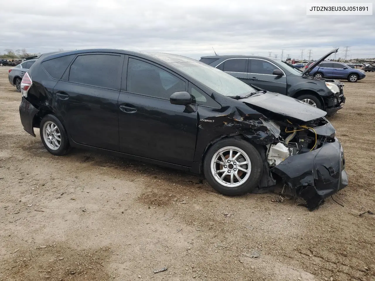 JTDZN3EU3GJ051891 2016 Toyota Prius V