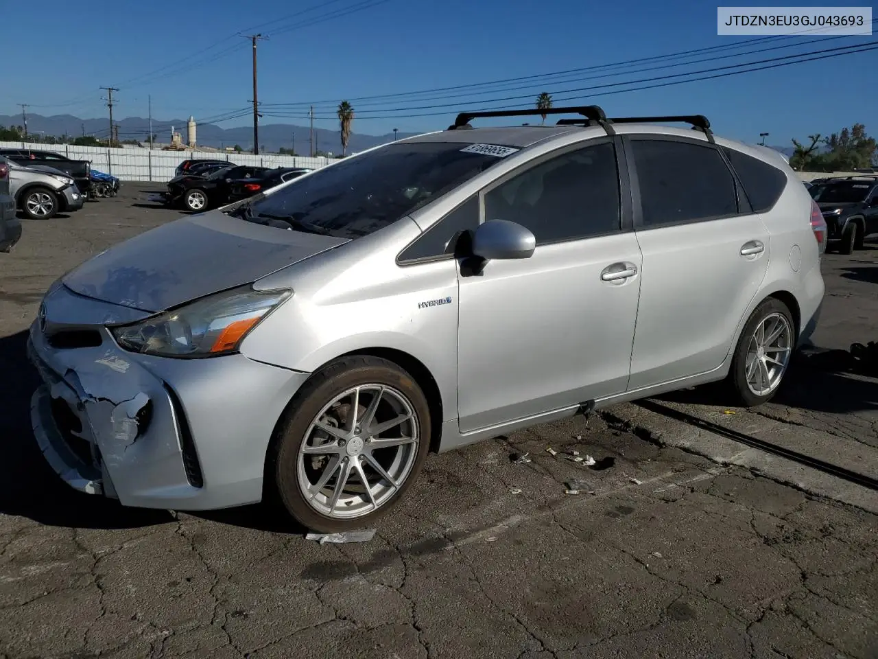 JTDZN3EU3GJ043693 2016 Toyota Prius V