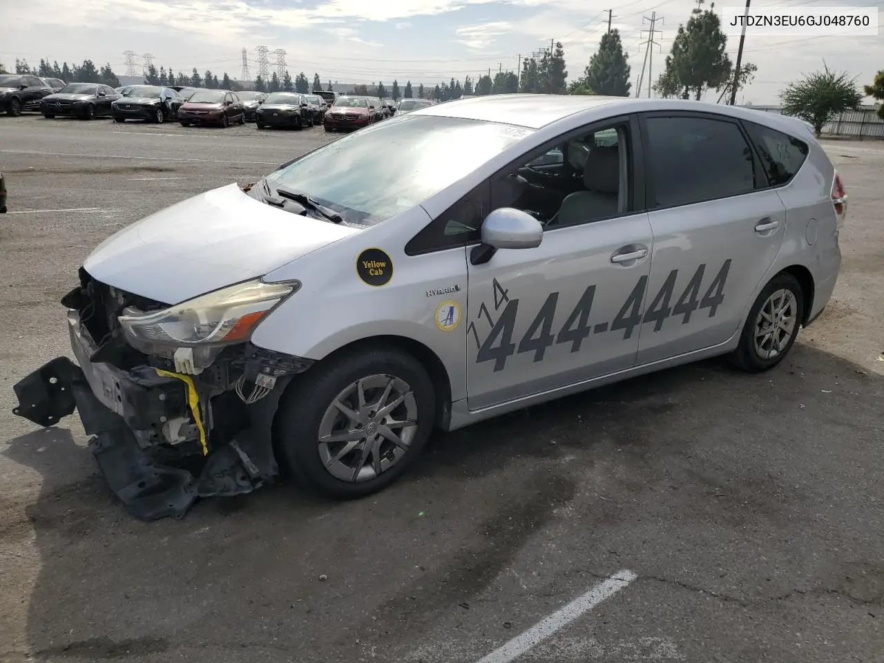 JTDZN3EU6GJ048760 2016 Toyota Prius V
