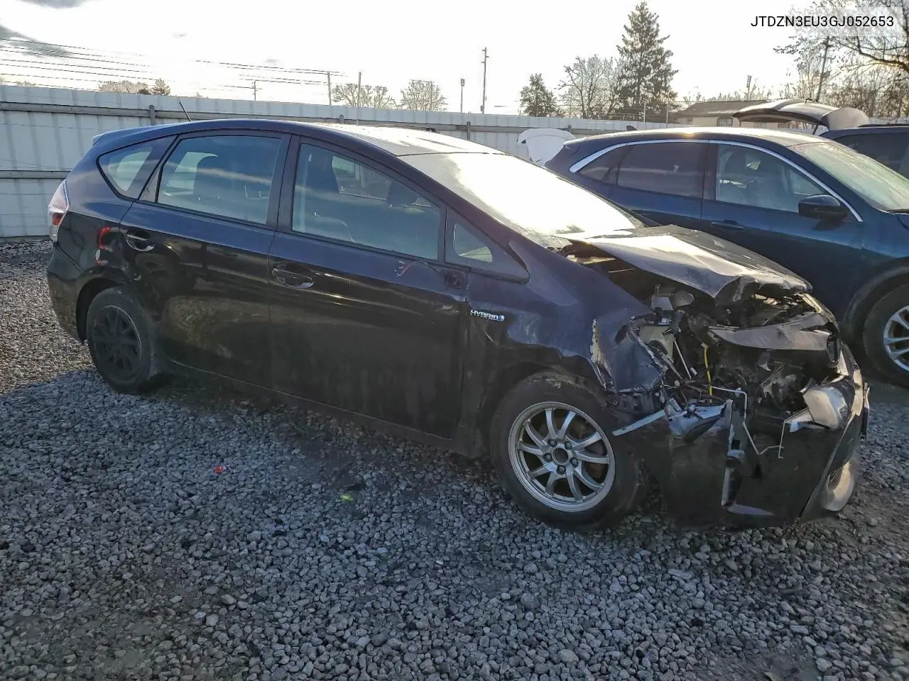 JTDZN3EU3GJ052653 2016 Toyota Prius V
