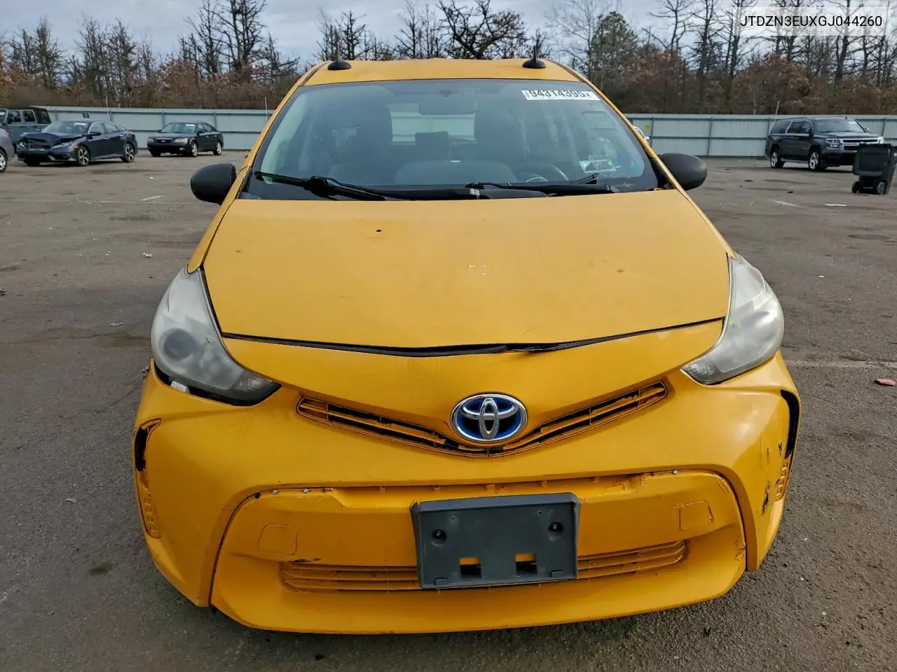 JTDZN3EUXGJ044260 2016 Toyota Prius V