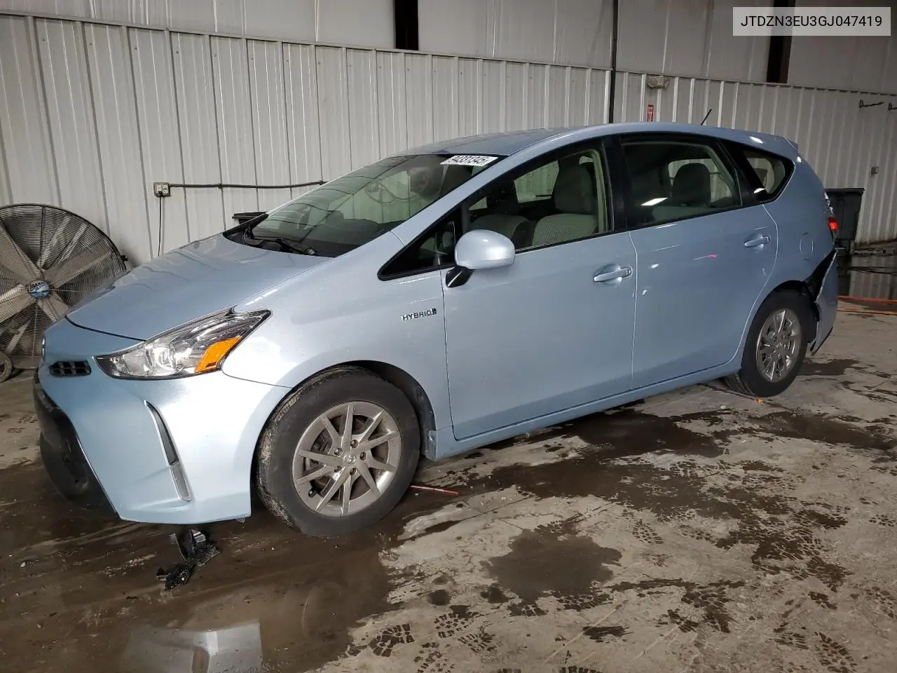 JTDZN3EU3GJ047419 2016 Toyota Prius V