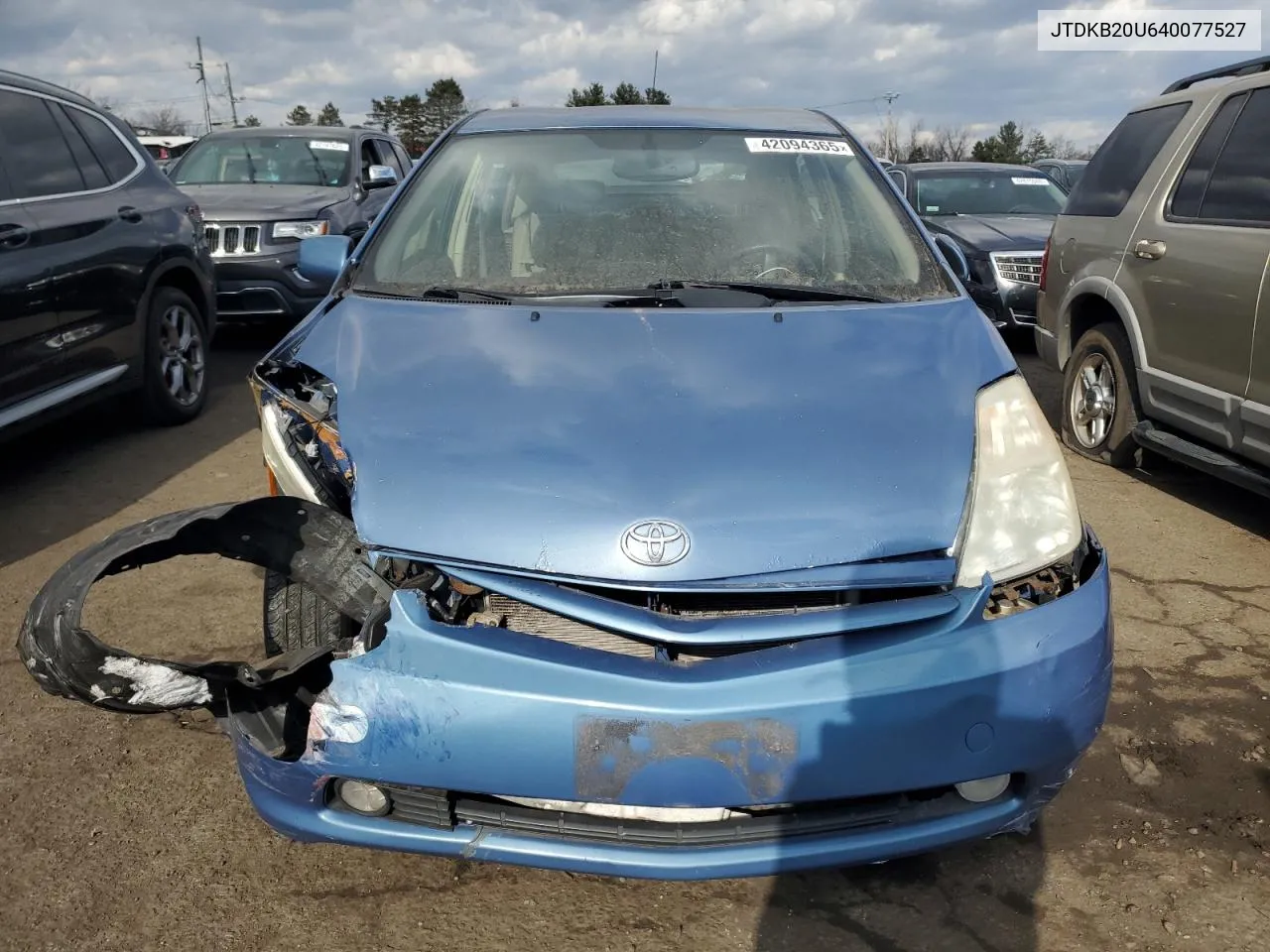 2004 Toyota Prius VIN: JTDKB20U640077527 Lot: 42094365