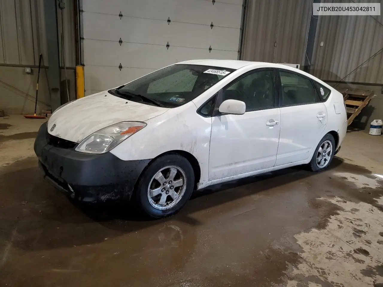 2005 Toyota Prius VIN: JTDKB20U453042811 Lot: 43468515