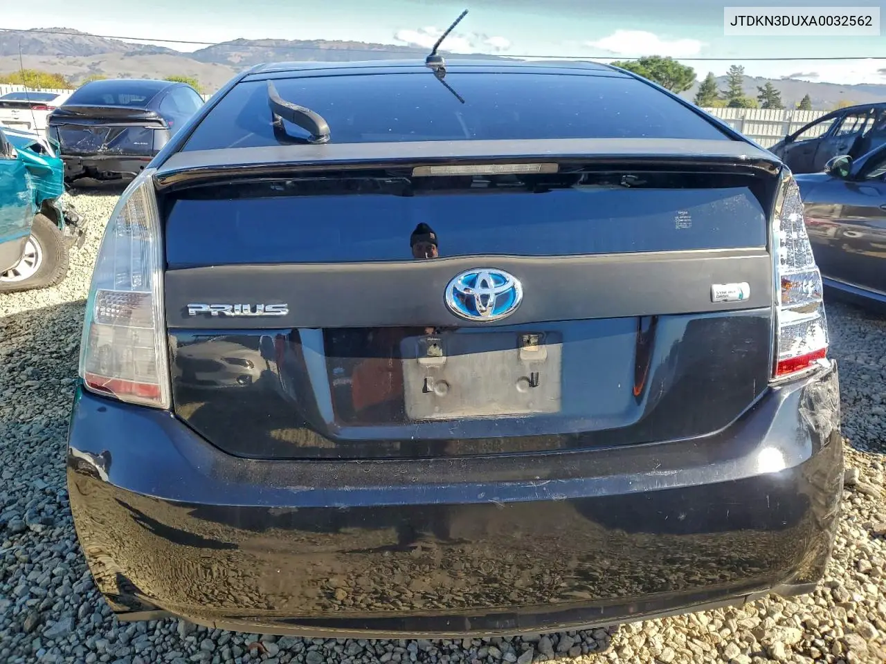 JTDKN3DUXA0032562 2010 Toyota Prius