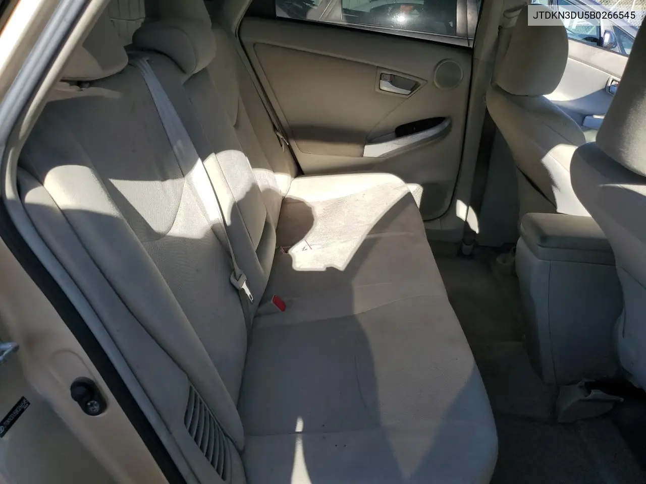 JTDKN3DU5B0266545 2011 Toyota Prius