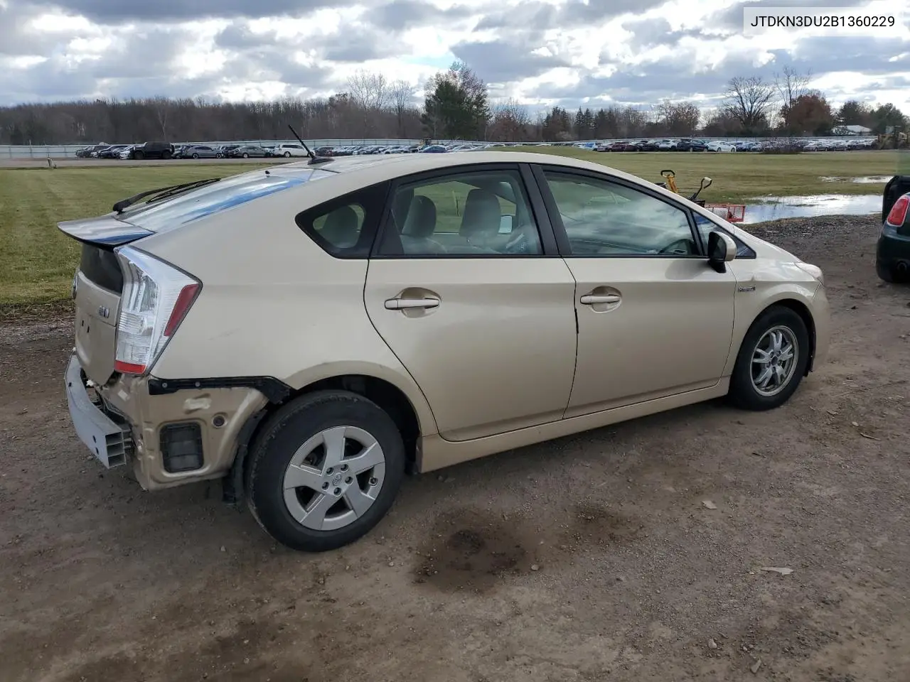 JTDKN3DU2B1360229 2011 Toyota Prius