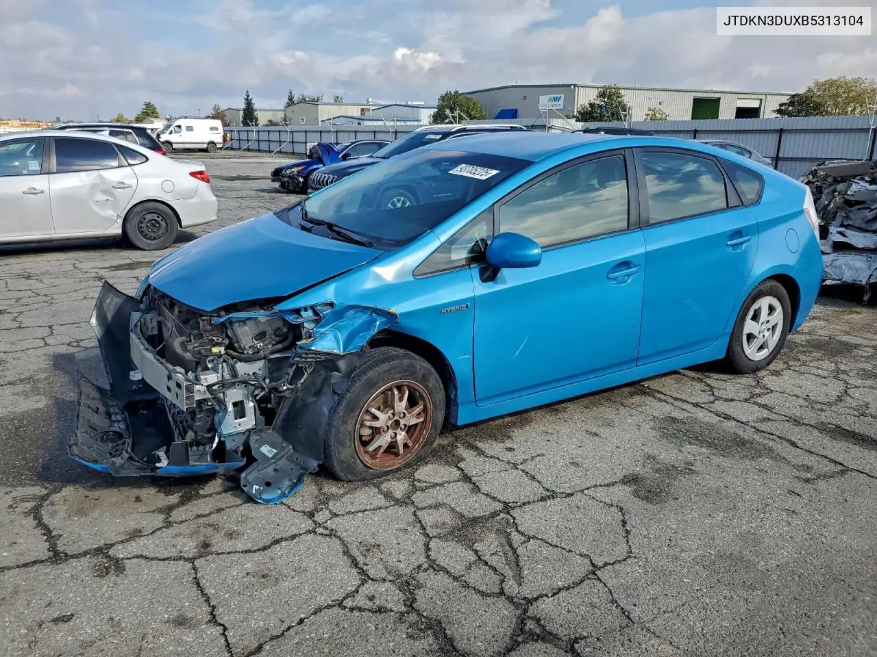 JTDKN3DUXB5313104 2011 Toyota Prius