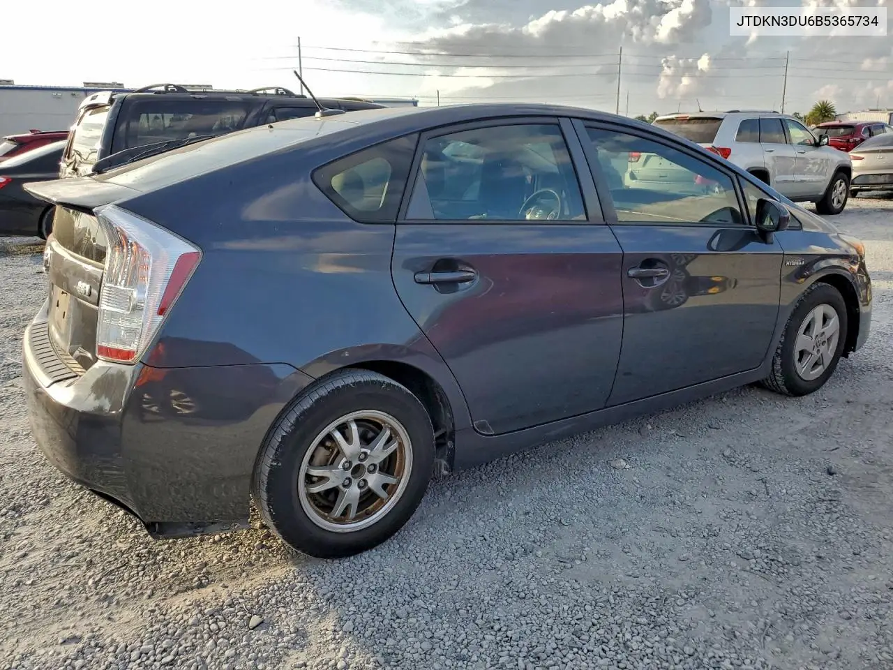 JTDKN3DU6B5365734 2011 Toyota Prius